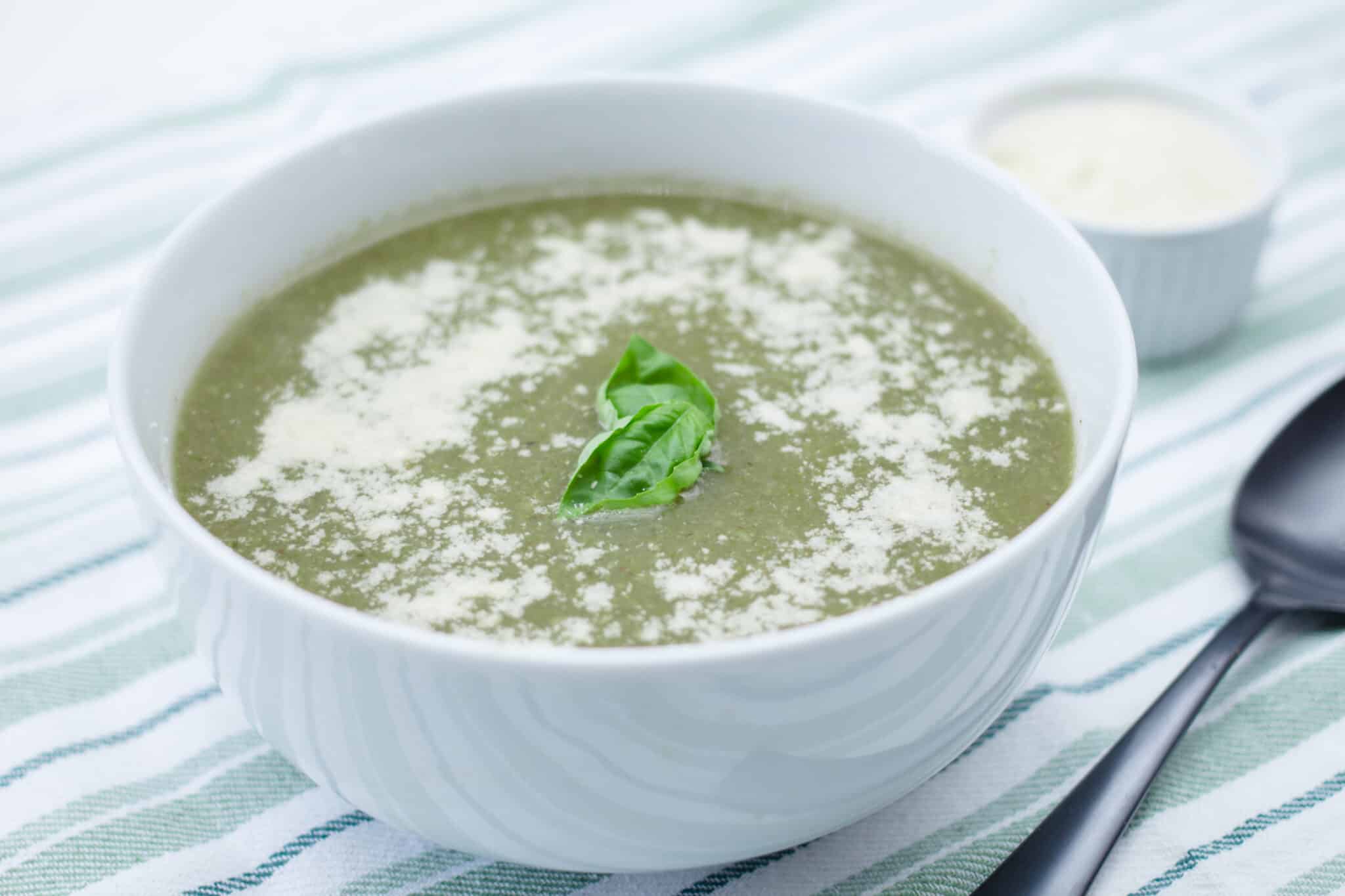 Simple Vegetarian Broccoli and Parmesan Soup
