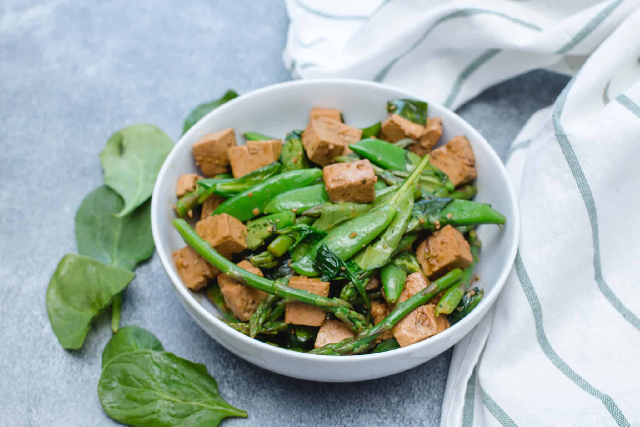Green Vegetables and Tofu Stir-fry