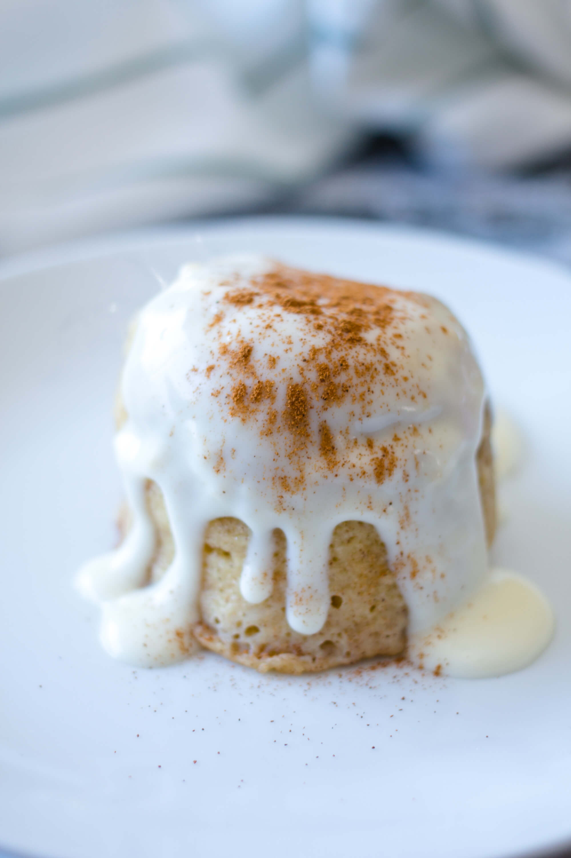 Cinnamon Roll Mug Cake