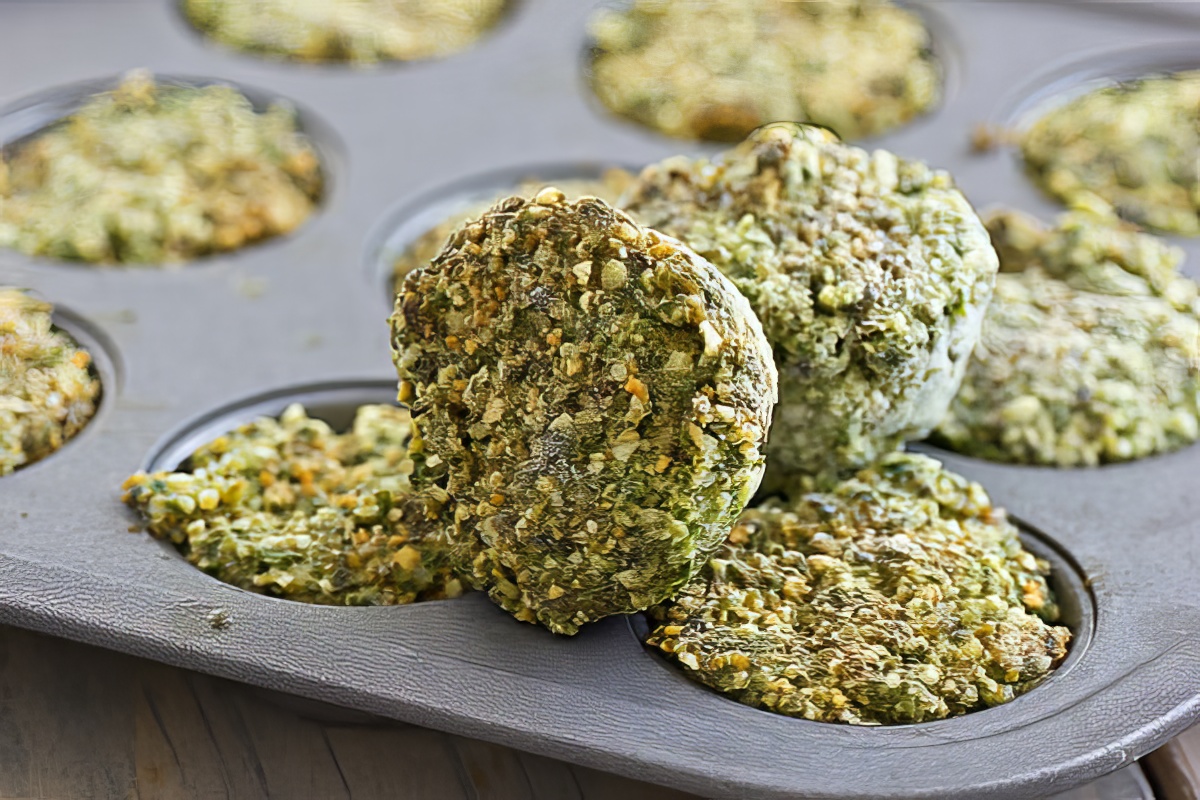 freezing pesto cubes in muffin tin