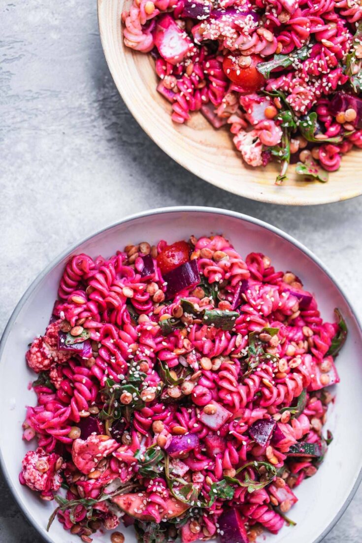 Vegan beetroot pasta salad with green lentils scaled