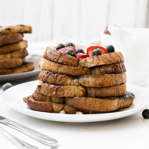 Vegan French Toast | Ready in 15 Minutes! | Oh My Veggies