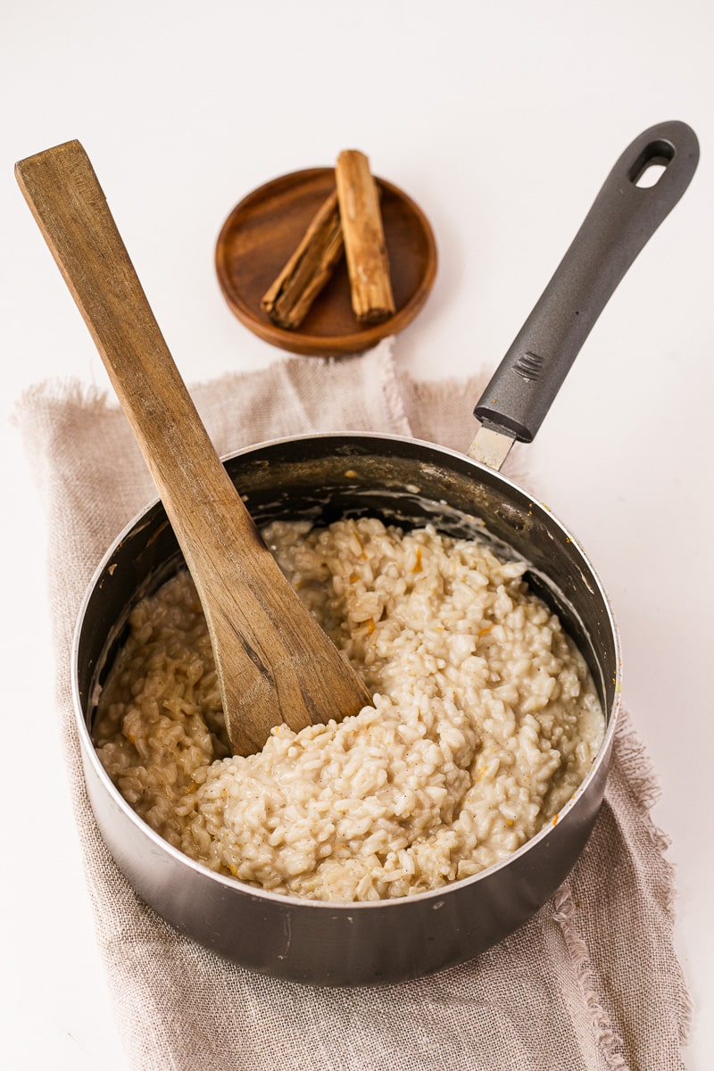 pot of Dairy-free Rice Pudding