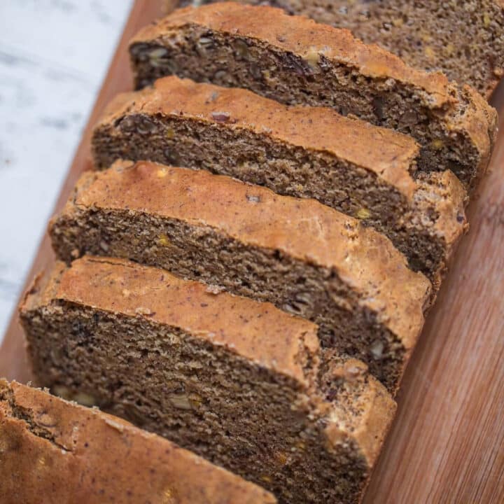 30-Minute Pecan Bread | Quick & Easy | Oh My Veggies!