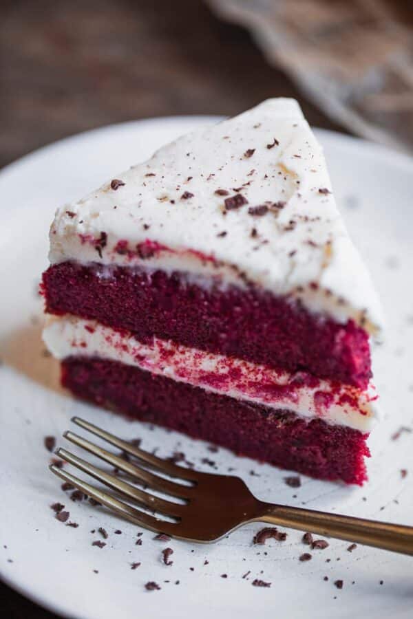 Vegan Red Velvet Cake | Showstopping Dessert! | Oh My Veggies