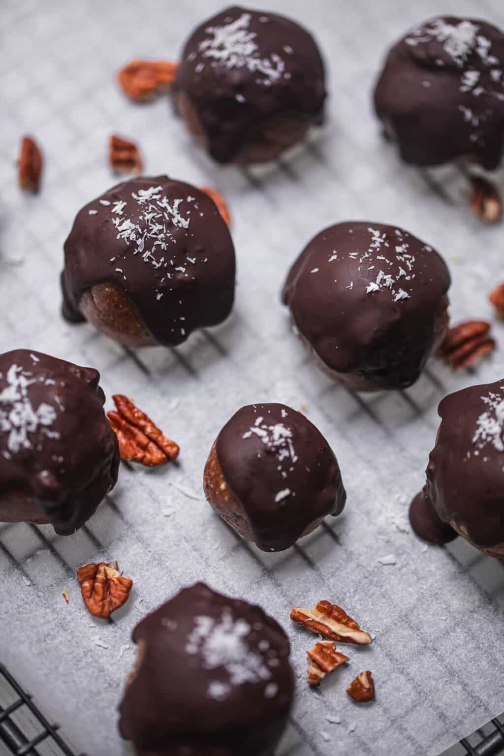 no bake vegan cake pops drizzled with chocolate