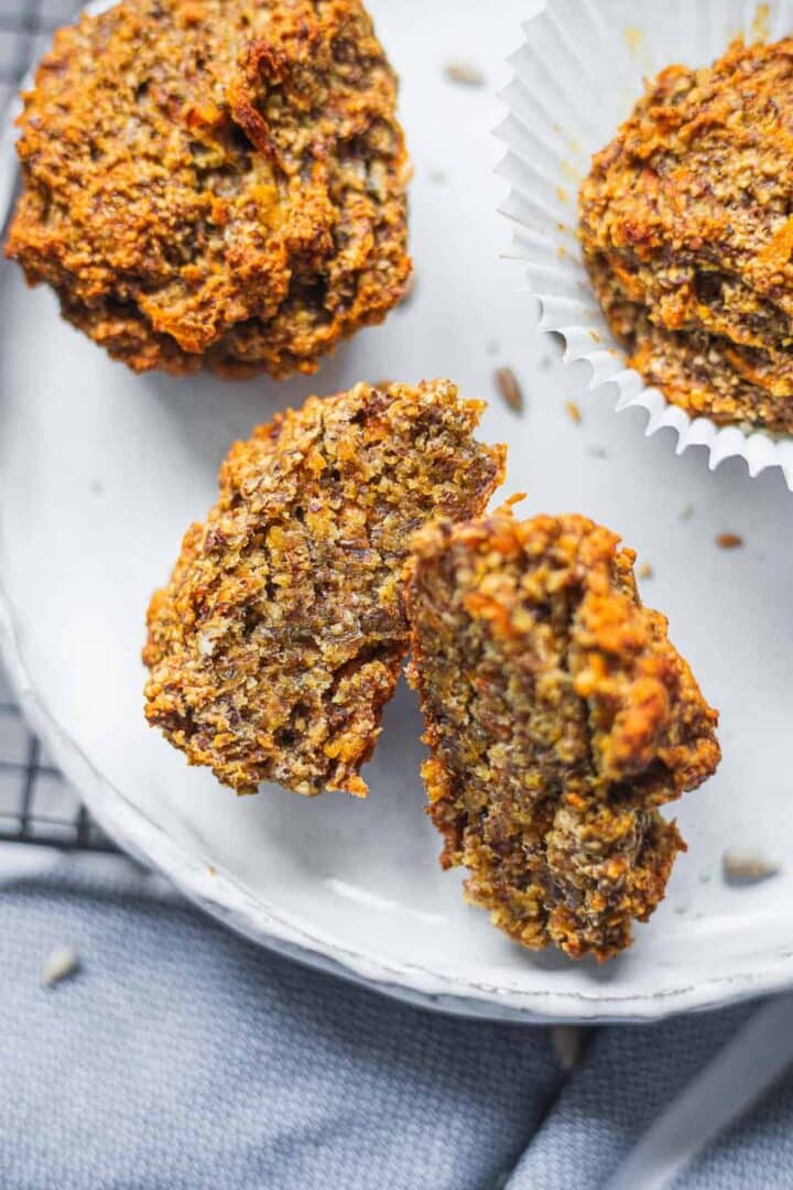 easy vegan carrot muffins