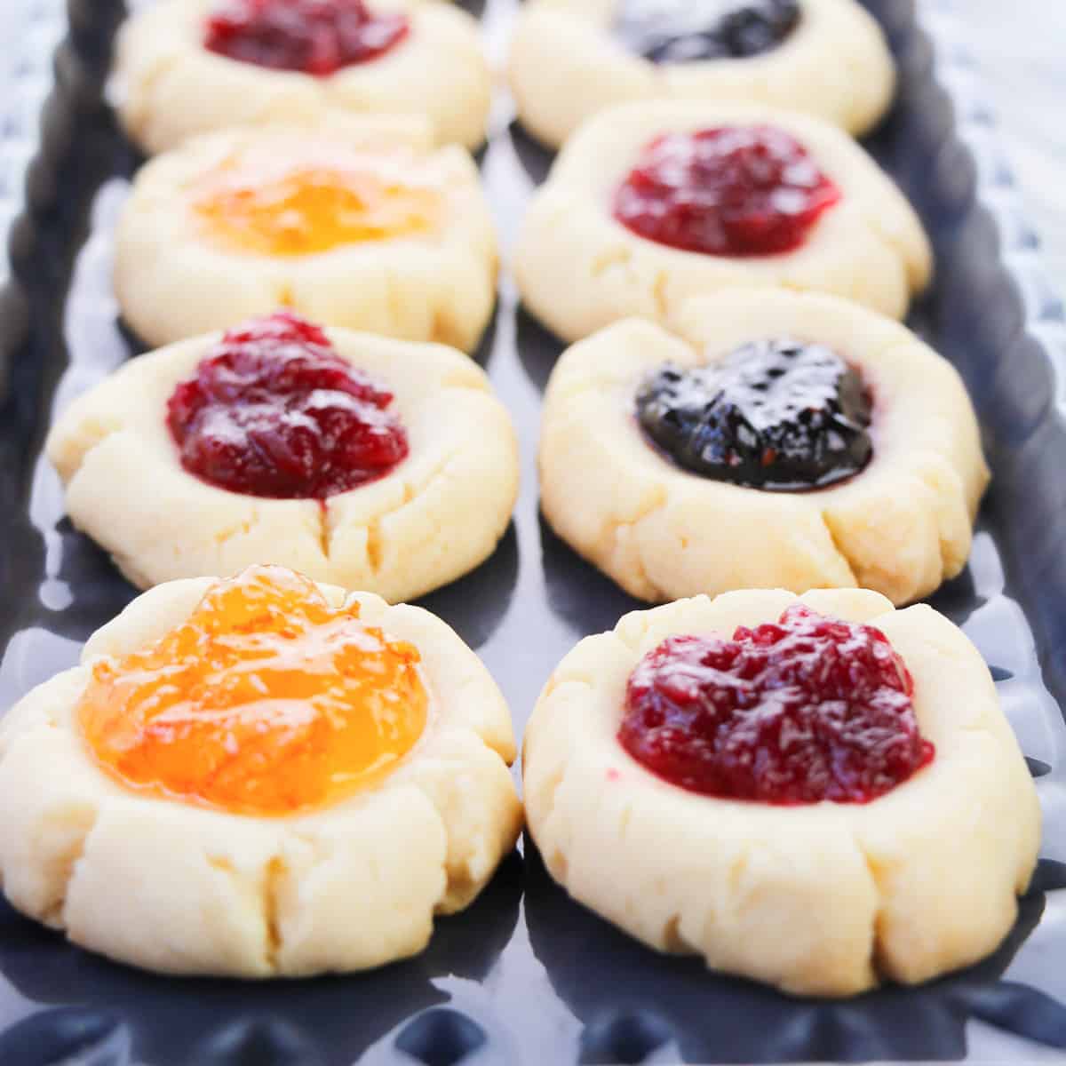 https://ohmyveggies.com/wp-content/uploads/2021/11/shortbread-thumbprint-cookies-17-of-30.jpg