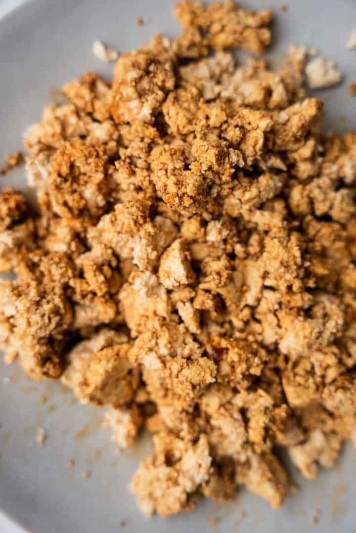 Crumbled tofu with soy sauce