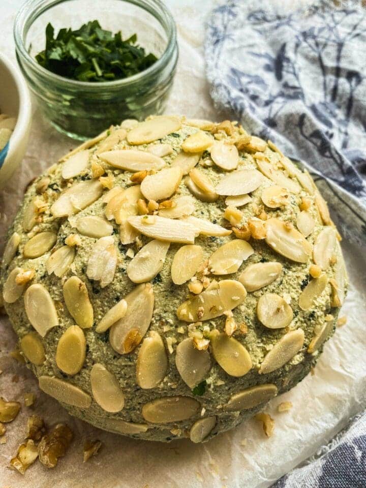 Cashew cheese with basil and almonds