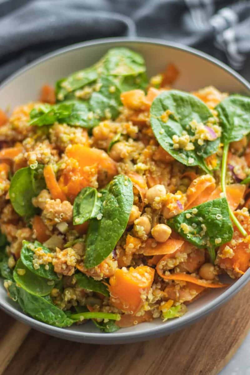 Autumn pumpkin salad with chickpeas and quinoa