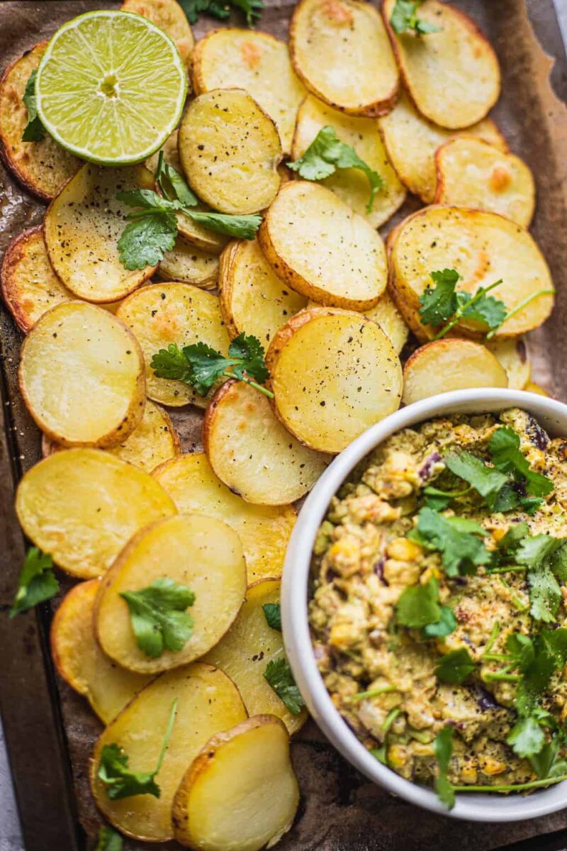 Chunky vegan guacamole with potatoes