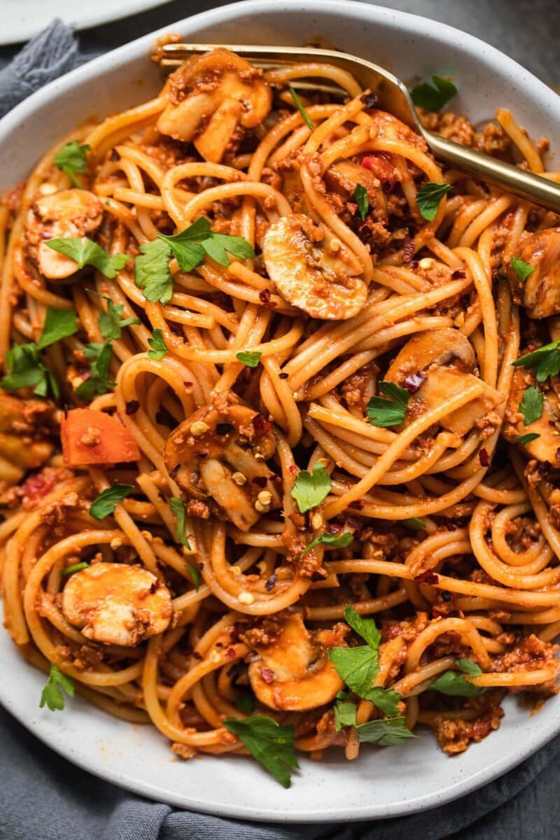 Closeup of spaghetti with a vegetarian tomato sauce