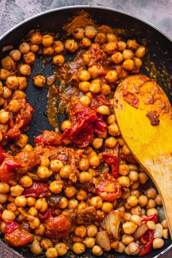 cooking the chickpeas