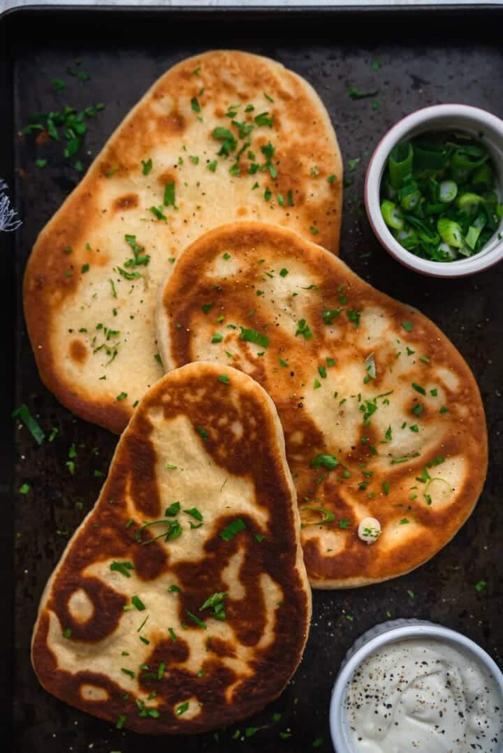 Eggless naan with cilantro