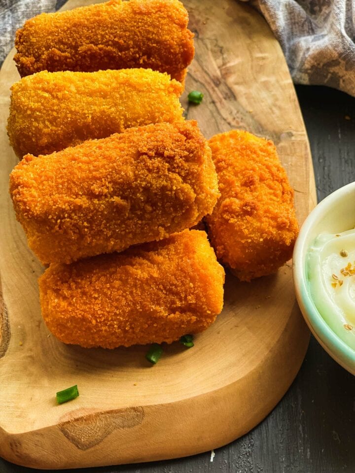 Potato croquettes with golden breadcrumbs