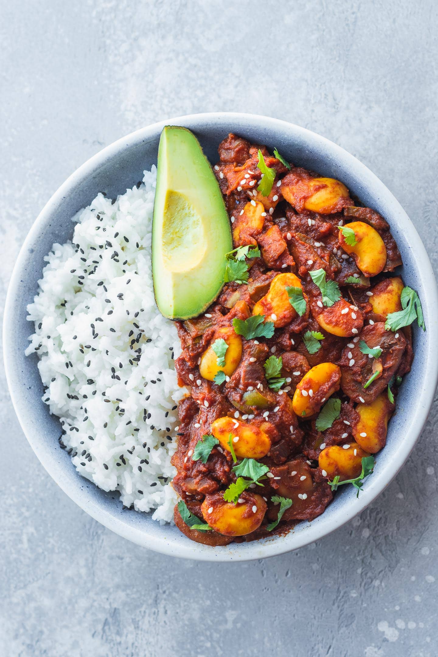 Vegan chili recipe with butter beans and avocado