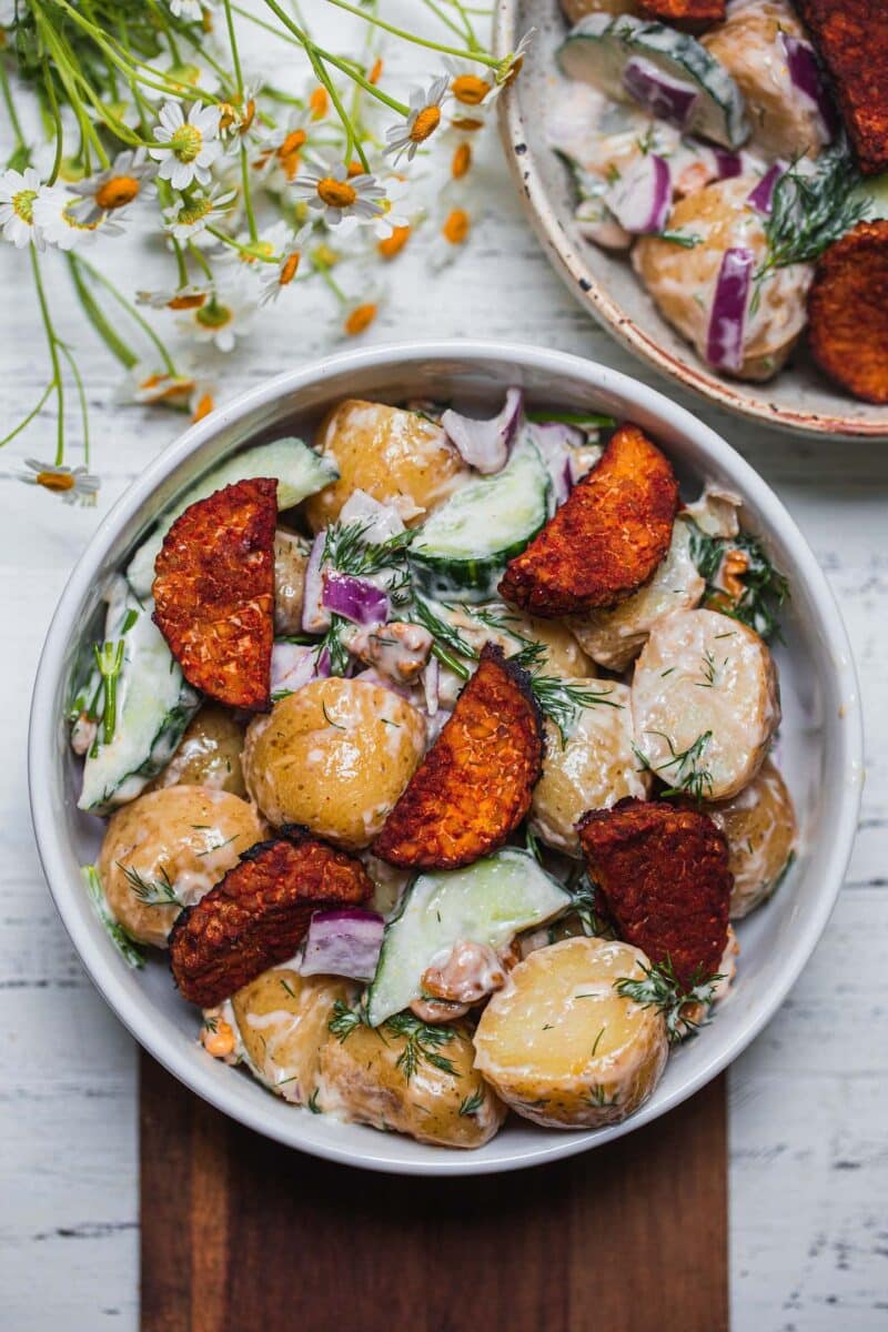 Vegan potato salad with smoky tempeh