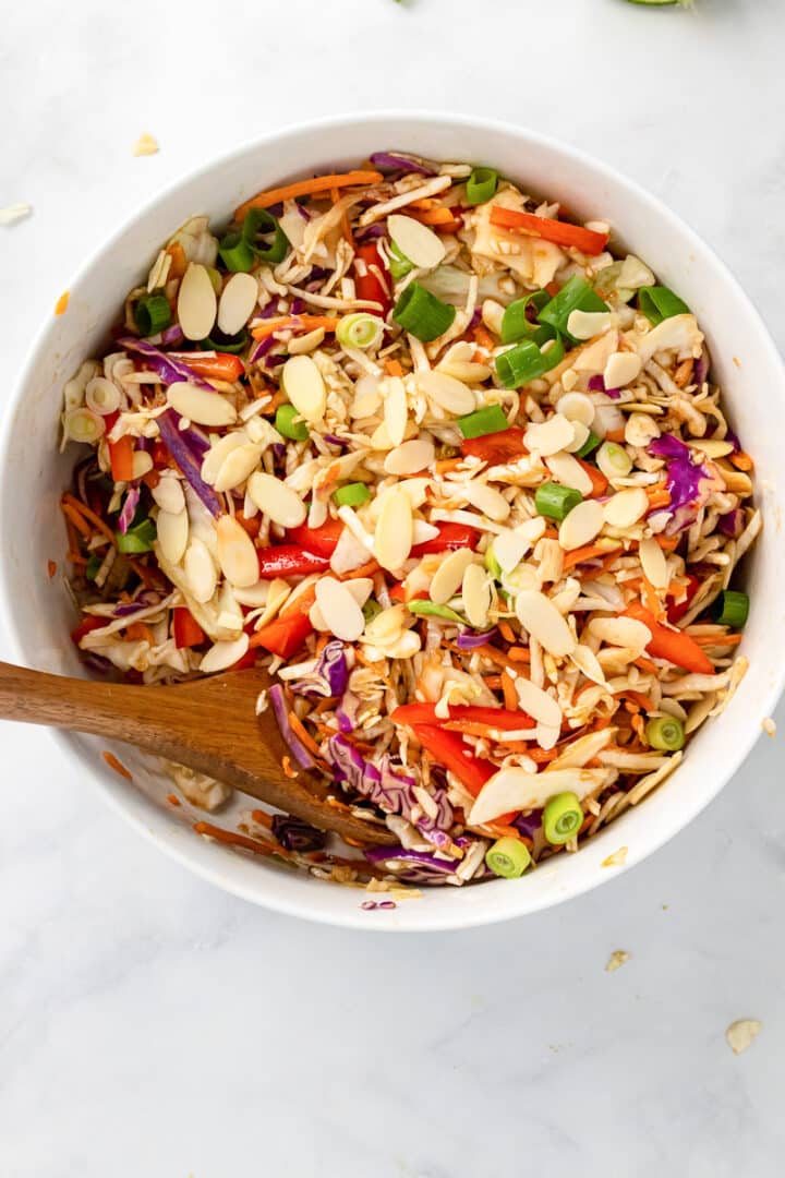 Crunchy Asian Slaw with Sesame-Ginger Dressing - Oh My Veggies