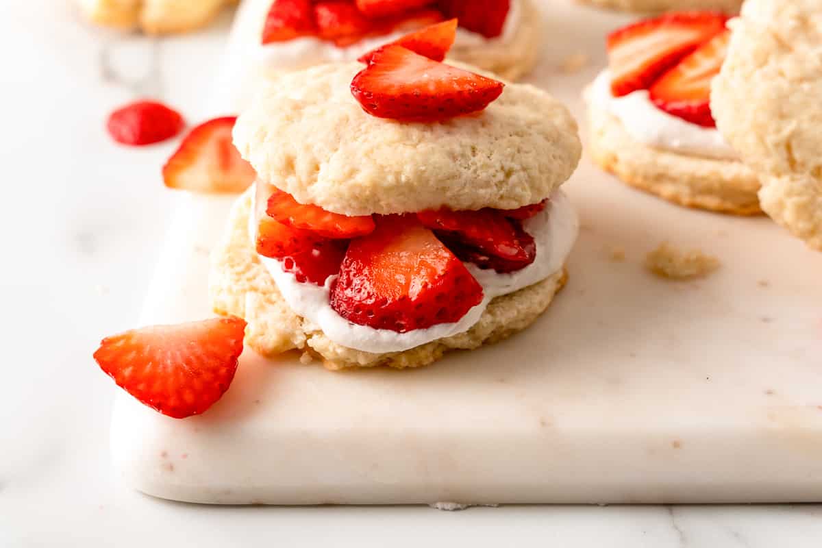 vegan strawberry shortcake