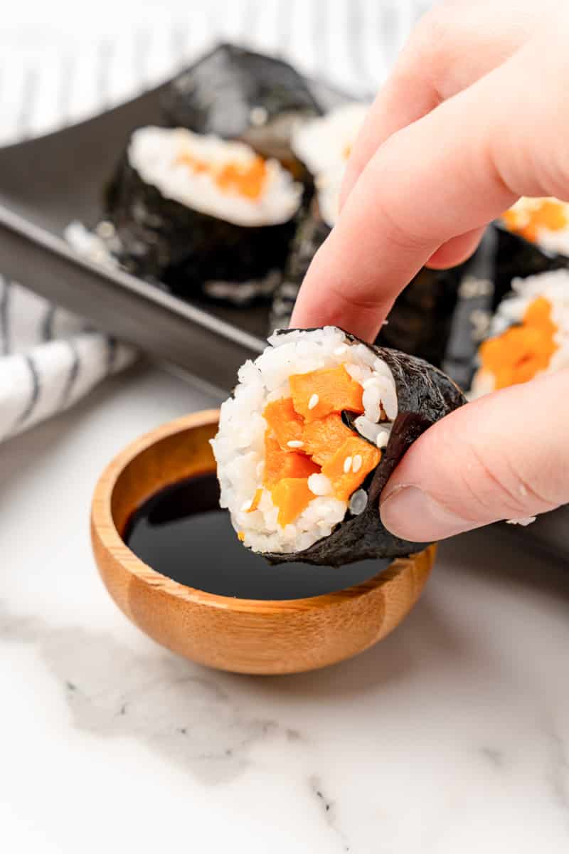 sushi roll vegetarian vegan