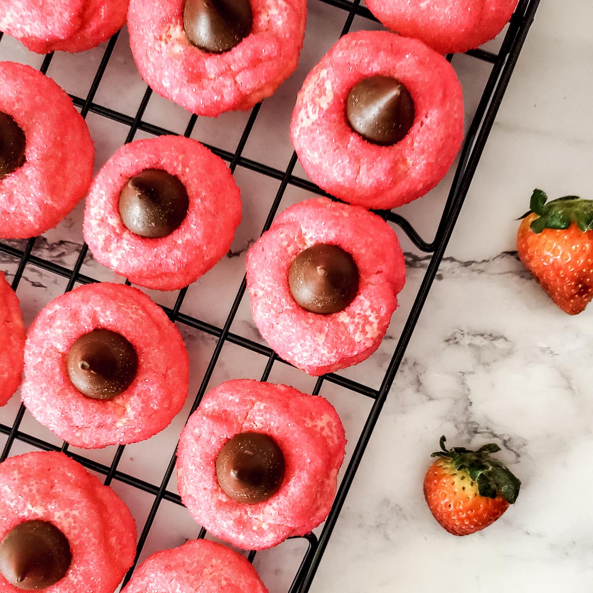 strawberry cake mix cookie