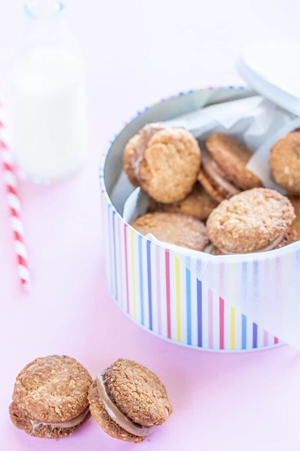 Crunchy Oatmeal Chocolate Sandwich Cookies