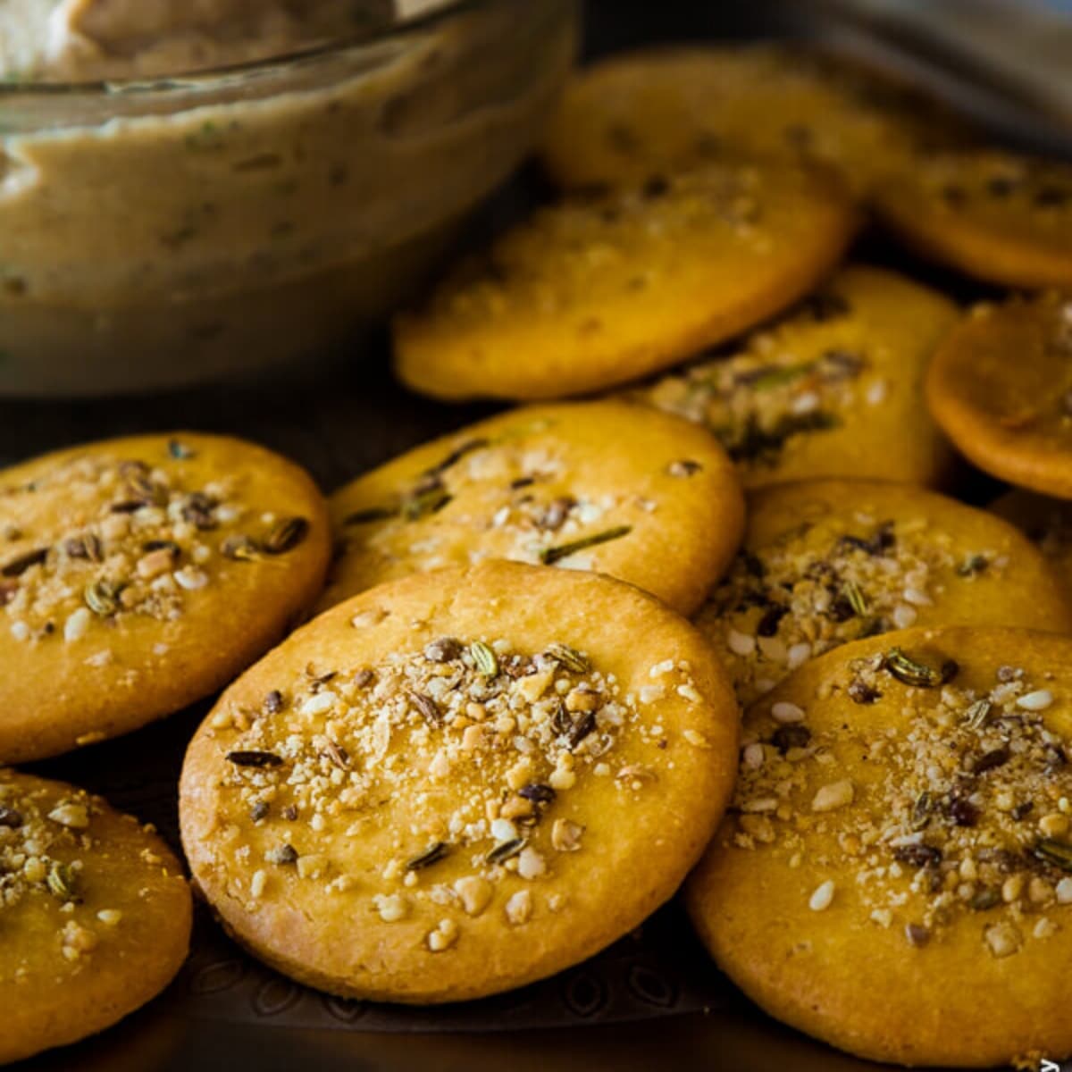 Baked Seasoned Ritz Crackers - This Savory Vegan