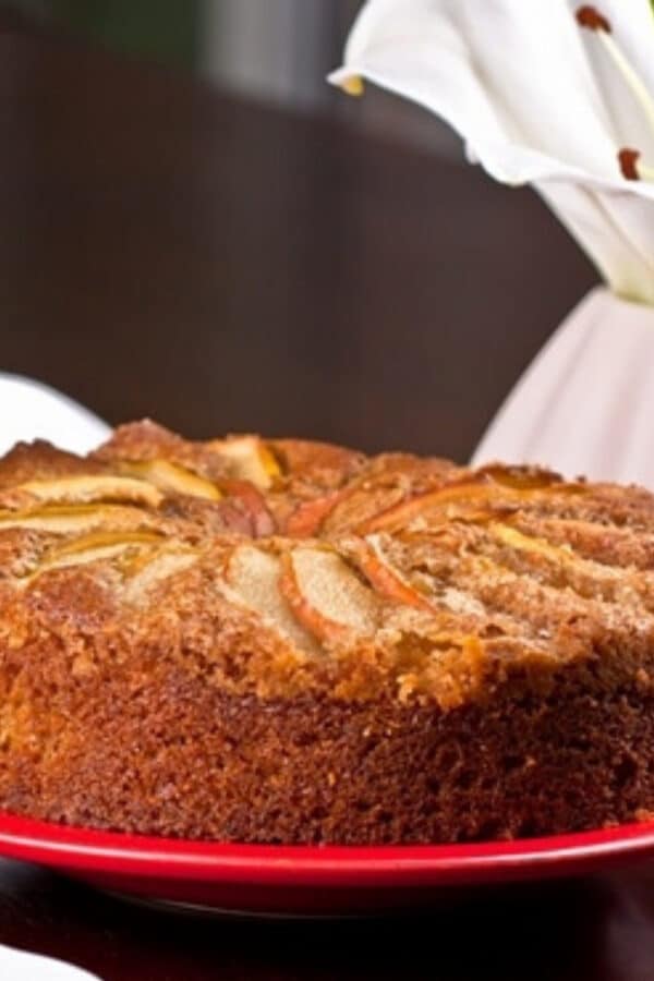 German apple cake recipe - BBC Food