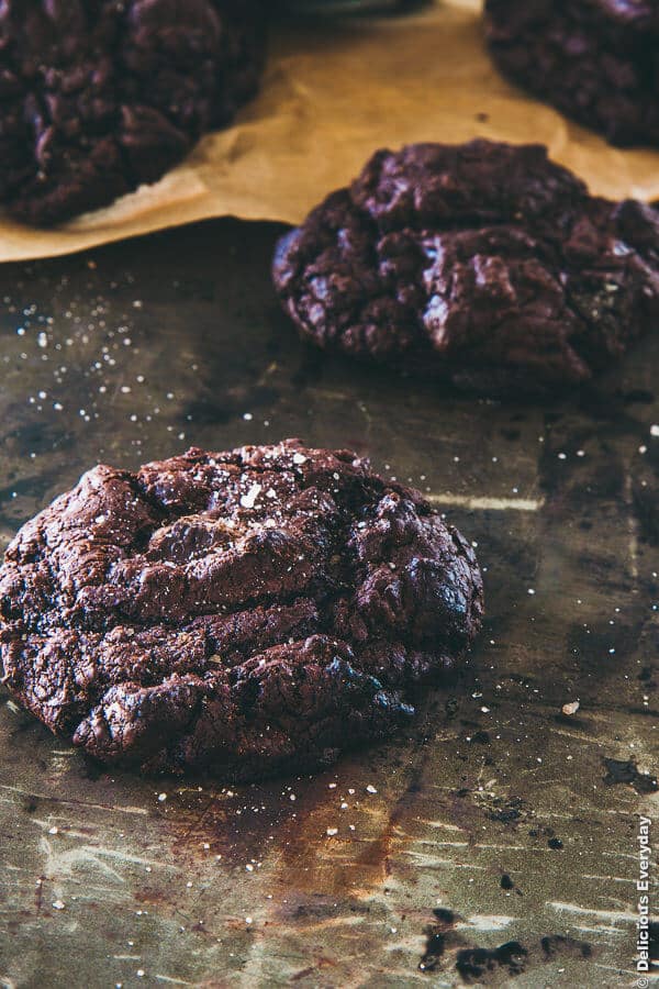 Gluten Free Smoked Sea Salt Flourless Chocolate Cookies recipe @deliciouseveryd| DeliciousEveryday.com