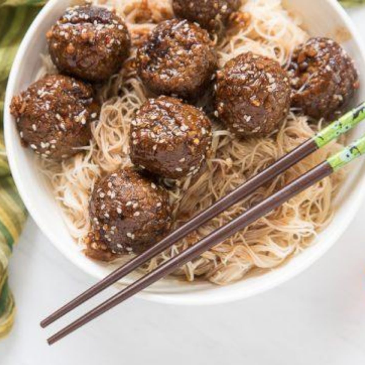 Hungry Planet 8 oz. Plant-Based Vegan Thai Pork Meatballs - 6/Case