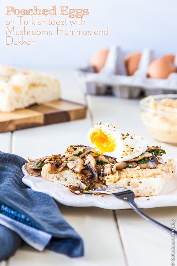 https://ohmyveggies.com/wp-content/uploads/2023/08/Microwave-poached-Eggs-with-mushrooms-hummus-and-dukkah-1.jpg