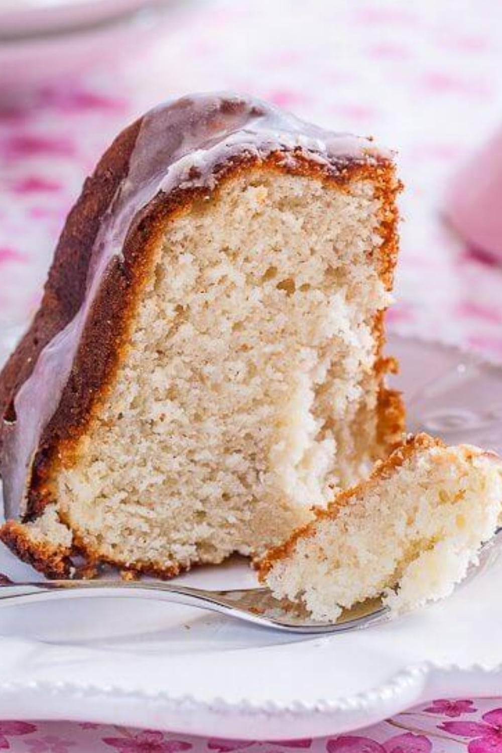 Rhubarb Bundt Cake With Rhubarb Icing Oh My Veggies