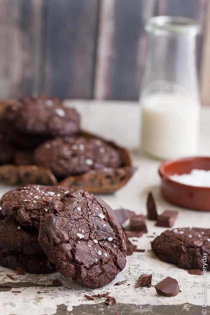 Jam packed with shaved dark chocolate and topped with flaky sea salt these vegan chocolate cookies are chewy, gooey and totally decadent. 
