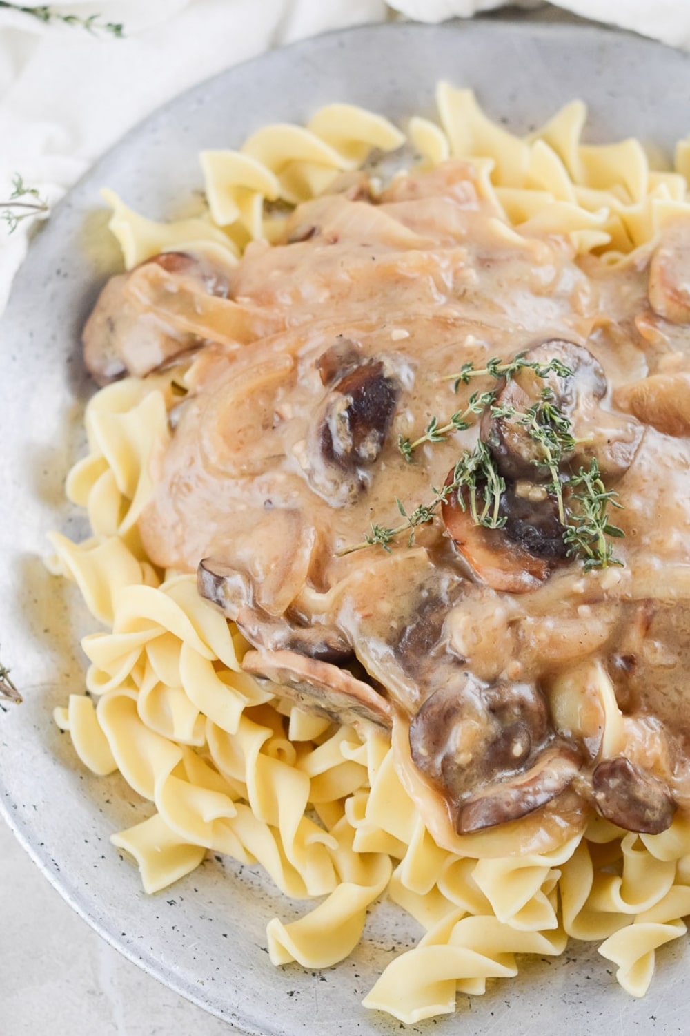 vegan mushroom stroganoff