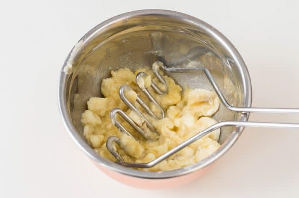 mashed bananas for banana chocolate chip muffins