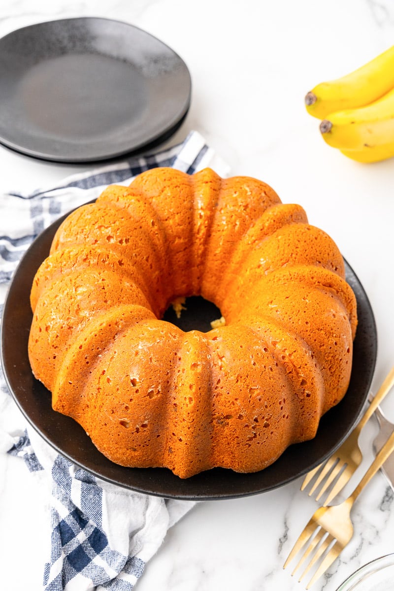 banana pound cake with glaze