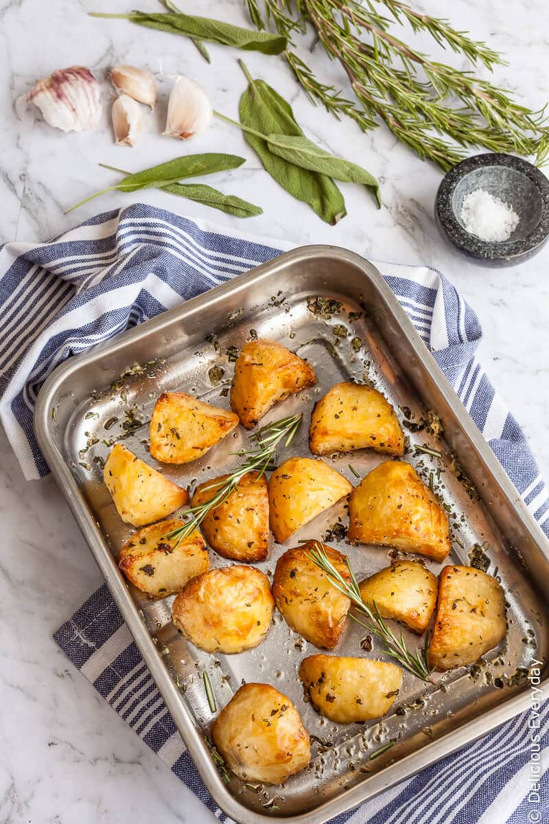 Crispy Oven Roasted Potatoes – The Mushroom Den