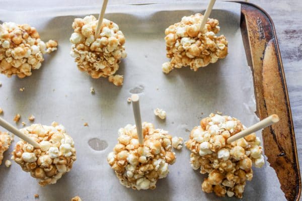 How to Make Popcorn Balls {caramel, gluten-free}, caramel popcorn balls, halloween popcorn balls