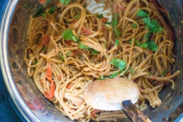 thai peanut noodles in the instant pot 