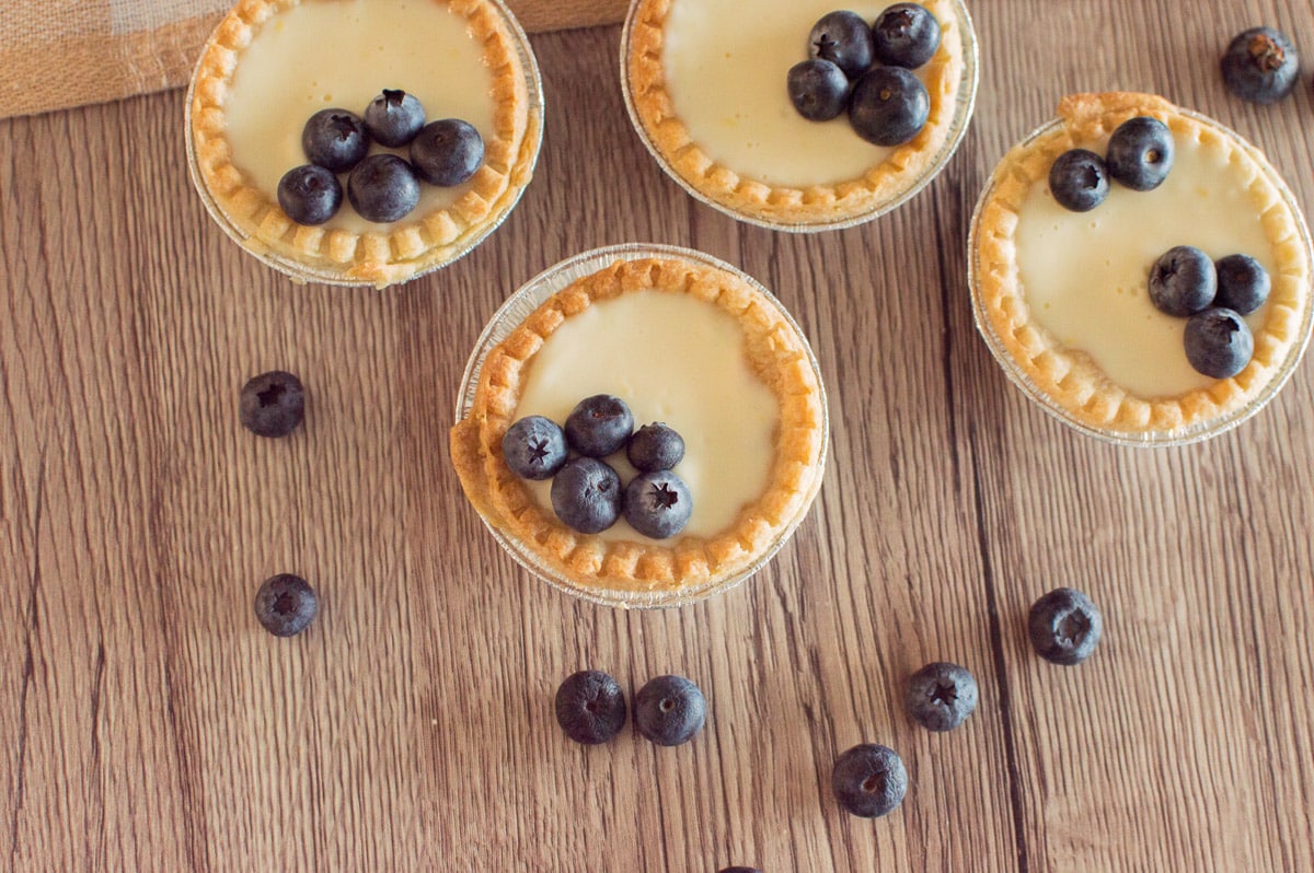 mini lemon tarts