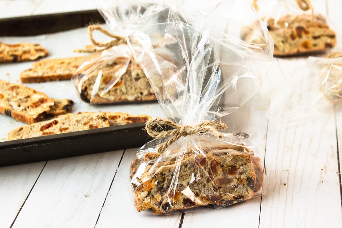 vegan biscotti wrapped up for a gift