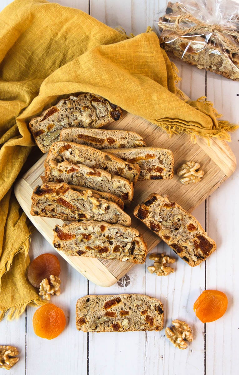 vegan biscotti on a cutting board