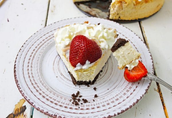 luxuriously smooth vegan cheesecake