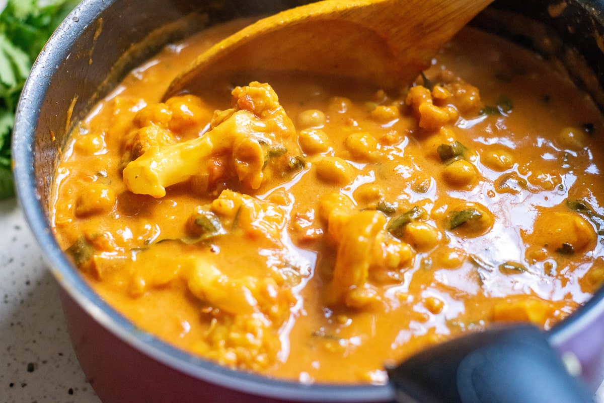 pot of vegan chickpea curry