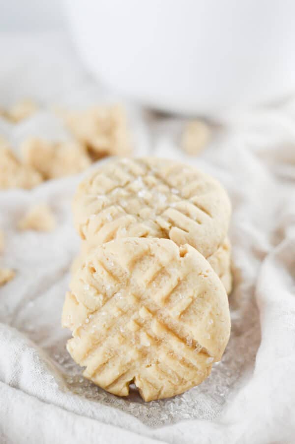 vegan sugar cookies being served