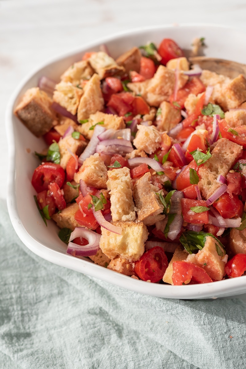 easy Italian panzanella salad being served