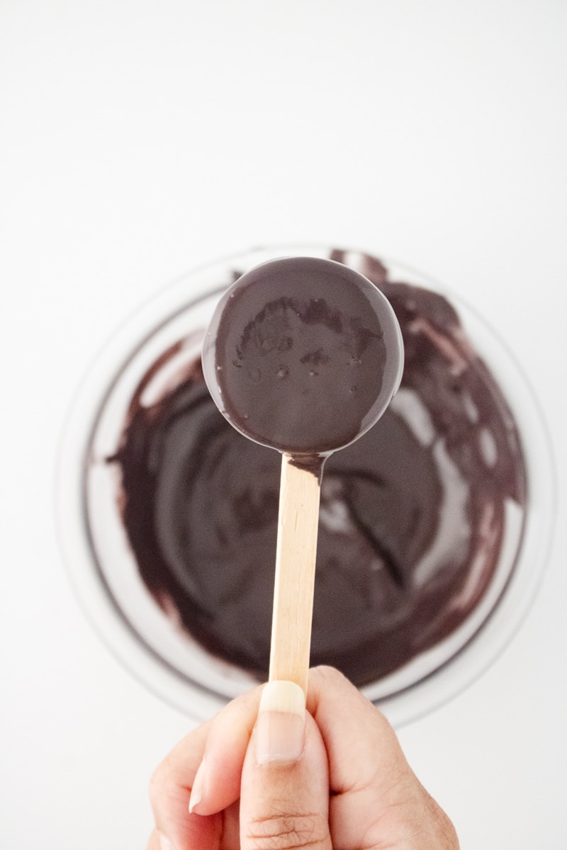 Cauldron Oreo Pops