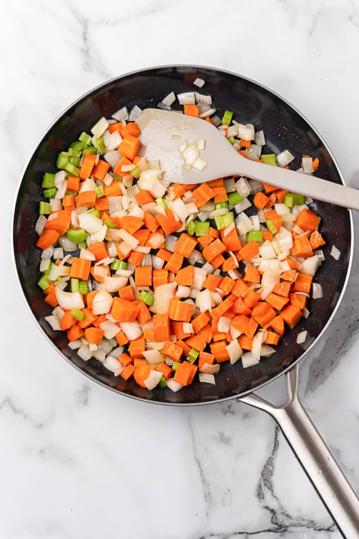 Vegan Sweet Potato Shepherd's Pie - Oh My Veggies