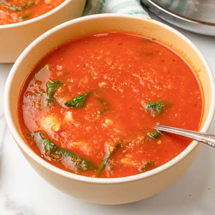 Tomato Florentine Soup - Oh My Veggies